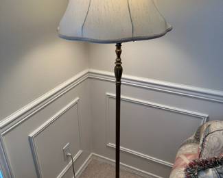 Brass Traditional Style Floor Lamp