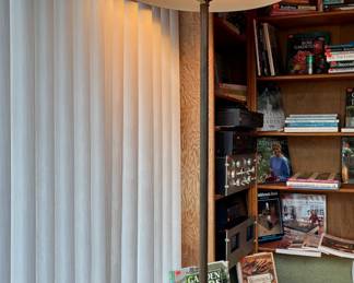 Traditional Style Floor Lamp