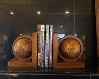 Olde World Globe Bookends - Made in Italy