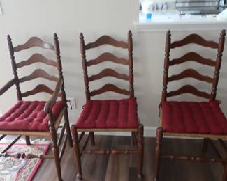 Another view of the chairs.