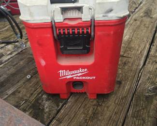 Milwaukee packout