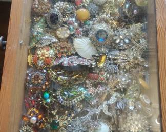 Tons of vintage pins