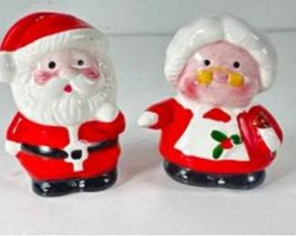 Santa Salt n Pepper