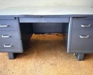 Tanker Desk