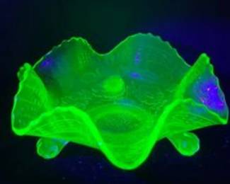 Uranium Glass Ripple Dish
