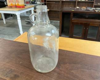 Clear Glass 1/2 Gallon Jug