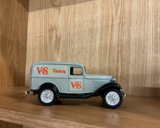 ERTL Die Cast 1932 Ford Panel Delivery Van V&S Variety Store Coin Bank