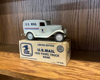 ERTL Die Cast US Mail Panel Truck