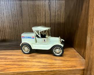 ERTL Die Cast U.S. Mail 1918 Ford Model T Coin Bank