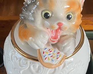 Kayomi Harai Purr-Fect Treat Cookie Jar