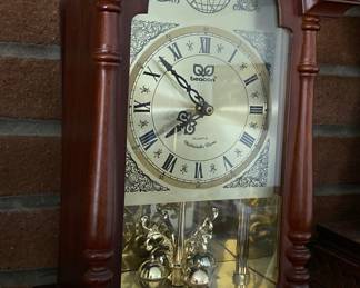 Beacon Quartz Anniversary Clock