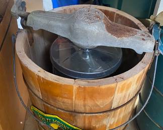 White Mountain Ice Cream Freezer