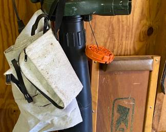 Black & Decker Blower