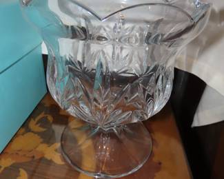 Lead crystal raised bowl.