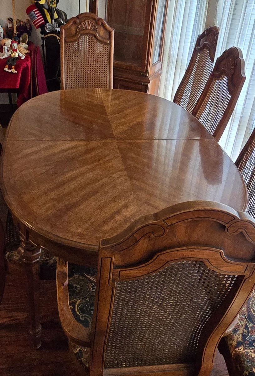 Hope everyone is doing good. We are back at it. This is a 2 story house full of treasures.  Lived in house for 48 years! Midcentury Dining Table with 2 leaves and 8 chairs.  Perfect for Thanksgiving Dinner.