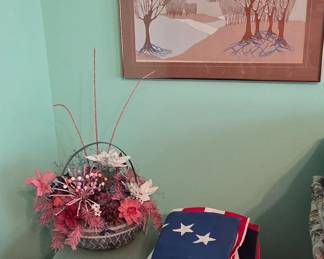 Home Decor - Round Side Table 