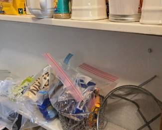 Kitchen Items 