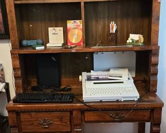 Farmhouse Desk with Shelf for Books