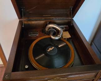 Inside Victrola