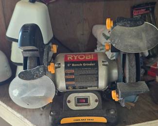 Ryobi Grinder