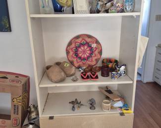 Wall unit for child's bedroom set