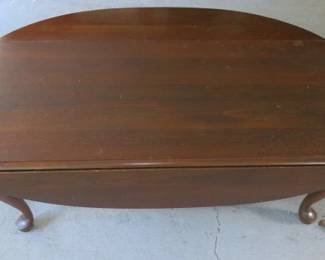 Oval Mahogany Drop Leaf Coffee Table