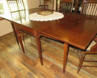 Antique Drop Leaf Gateleg Dining Table