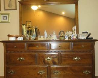 Vintage Ethan Allen Dresser with Mirror