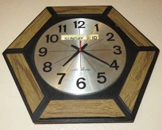 Seth Thomas  Jaz Movement  Wall Clock