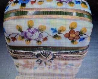 Limoges. https://modestlambestatesales.hibid.com/