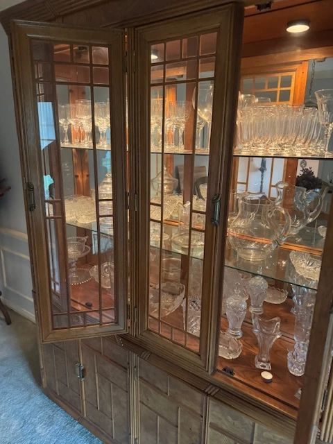 Mid- Century Modern Large China cabinet 3 shelves