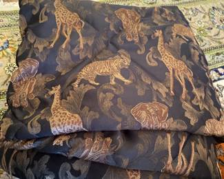 Nob Hill Collection Ashanti Queen  comforter