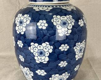 Chinese Blue and White Porcelain Ginger Jar