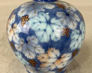 Japanese Fukagawa Porcelain Vase