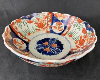 Japanese Imari Porcelain Bowl