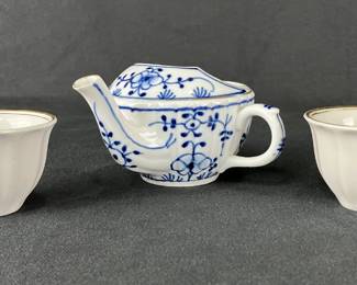Porcelain Grouping with Blue and White Invalid Feeder Cup