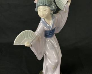 Lladro “Madame Butterfly” Porcelain Figurine