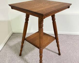 60 SolidWoodTwoTierAccentTablewTurnedLegs