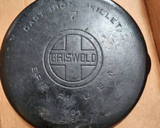 #7 GRISWOLD SKILLET