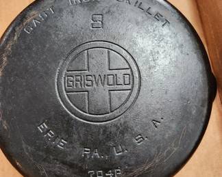 #8 GRISWOLD SKILLET
