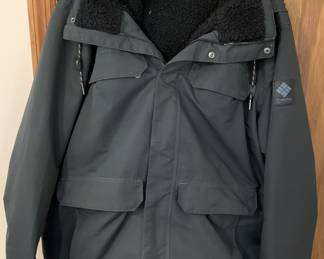 Columbia zip/button up coat with hood - XL