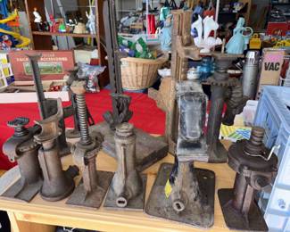 Antique FORD Motor Script MODEL A Car Truck CAST IRON Screw Jack T3390 w/T3391 Handle Etc!