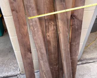 180 Walnut Planks 1-¼”x3-¼”x42”!