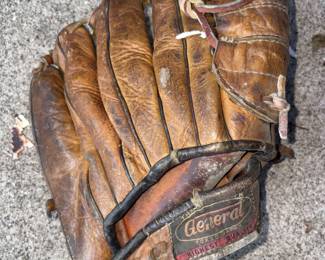 Vtg General Tokyo Japan Baseball Mit!