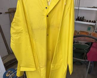 Aramsco Protective Clothing XL Raincoat!