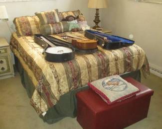 Full Size Bed Frame & Mattress Set