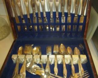 Silver Plate Flatware Set