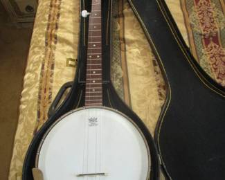 Remo Banjo