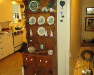 Pine Kitchen Hutch