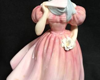 ROYAL DOULTON